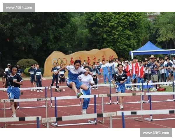 以田径赛场为舞台展现速度力量与拼搏精神的巅峰对决青春梦想的荣耀时刻